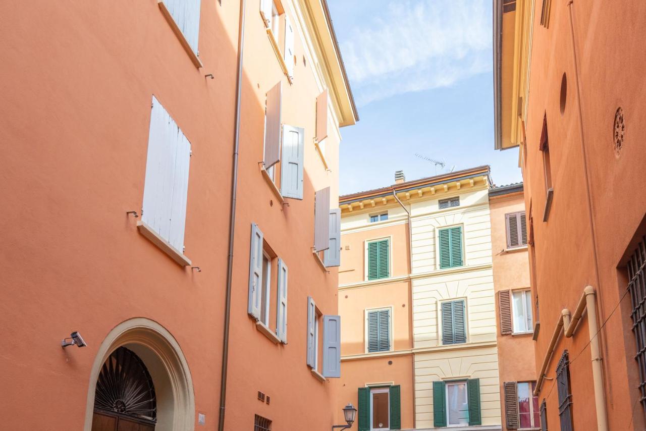 Garisenda, Bologna By Short Holidays Luaran gambar